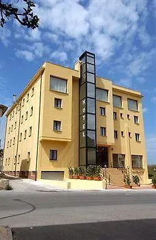 Miravalle Отель