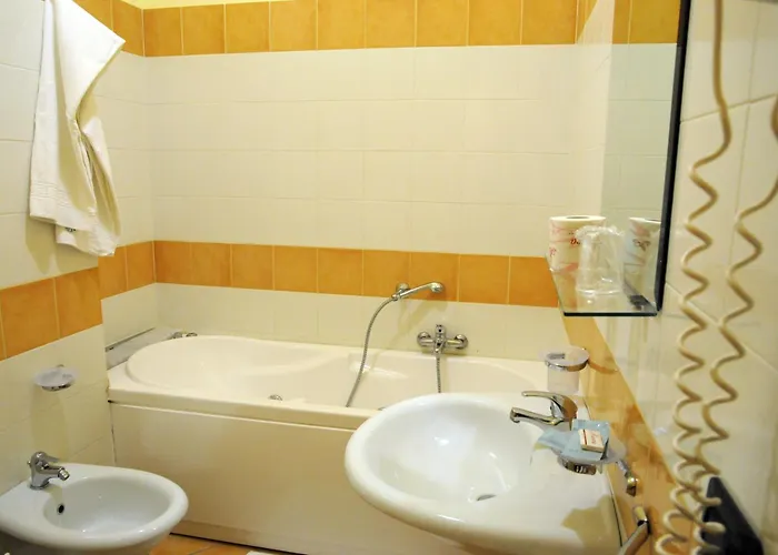 Miravalle Szálloda 3*